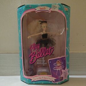 Vintage RARE 1991 "Danielle" Galoob Play Ballet Danielle Doll